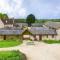 Blacksmiths cottage set on a peaceful farm - Buckinghamshire