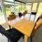 Kennedy Villa - 5 Bedroom House with Hot Tub, WiFi, Free parkings, Close to Bicester Village