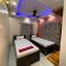 Garden Guest House 250m from VFS Global & Rene Tower , acropolis mall - Calcuta