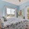 Water View Dauphin Island Condo with Boat Slips