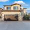 Spacious 5 BD Retreat between Disneyland and Universal - إل مونتي