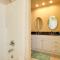 Cumberland Cottage - 2 Blocks to Downtown Dover! - Dover