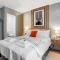 Stay in City area in the towers elite flat wt views of the Cathedral