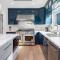 Prime Location, Stylish Space: 3BR Home with BBQ - Los Angeles