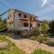 1 Bedroom Stunning Home In Potocnica