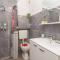 4 Bedroom Amazing Home In Grebastica