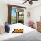 WHITE CORAL Exceptional 4BR KaMilo Home with Ocean View and Bikes - وايكولوا