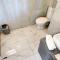 Alomsee 10 - Sleeps 8 with amazing views of the sea