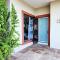 Alomsee 10 - Sleeps 8 with amazing views of the sea