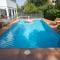 Gran Chalet con Piscina (8-10 pp)