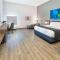 La Quinta Inn & Suites by Wyndham Dallas/Fairpark