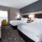 La Quinta Inn & Suites by Wyndham Shorewood - Shorewood