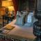 The George Inn & Plaine - Norton Saint Philip