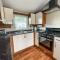 Superb Caravan With Decking And Free Wifi At Naze Marine Park Ref 17236c - Walton-on-the-Naze