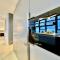 Sky High 3 Beds Apartment