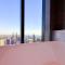 Sky High 3 Beds Apartment