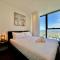 Sky High 3 Beds Apartment