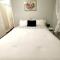Large Apartment in Surrey Bolivar Heights