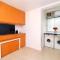 Quarto&Sala a 150m da Praia | U052