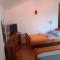 Apartmani Ivan - 格基卡琳