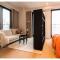 Elegant and Modern Apartments in Canary Wharf right next to Thames - London