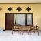 Taxa Raya Guest House - Legian