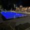 Magnifique chalet en bois avec piscine et jacuzzi