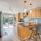 Spacious Bradenton Home with Pool about 5 Mi to Beaches - 布雷登顿