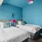 Harbour House - Central Location with Free Parking