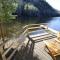 Hobie's Landing - Blissful lake side cottage - On Lake Winona - Ashland