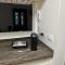 Flat Rua Haddock Lobo 867 com 2 Quartos e Sacada e Enxoval