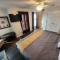 Large near Shops/Dining & easy access to freeway - Memphis
