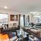 Modern Elizabeth Apartment about 1 Mi to Train Station - 伊丽莎白