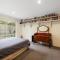 Sky Mirror Cottage