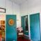 Ruma Kaca Simanindo Bed&Breakfast