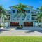 Anna Maria Island Beach Palace - Bradenton Beach