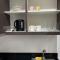 Studio for 4 with 300MBS internet at heart of Makati