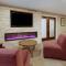 La Quinta by Wyndham Detroit Utica