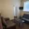 Ascot Apartments - Families & Couples