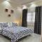 Sall Residence Mbour, Appartement 3 - Мбур