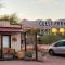 Western Tinyhouse, Ready For Summer Fun! - Apache Junction