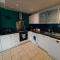 2br Mountain View City Centre
