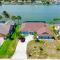Family-Friendly Home With Heated Pool and Kayaks Villa