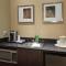 Holiday Inn Express Hotel & Suites Vernon by IHG