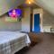 Awesome Attic Studio Private Room 3A