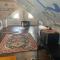 Awesome Attic Studio Private Room 3A