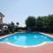 Villa cPiscina 100mt dal mare Roma G