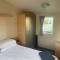 2022 holiday home 2 bedroom with decking - Hunstanton