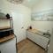 Bed & Beach Noordwijk - free parking and close to beach!