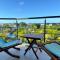 Comfy 2-Bedroom Apt, 10mins Walk to Beach - GBHC5 - 格兰贝伊